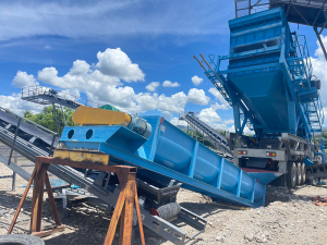 如何在螺旋洗砂機和斗輪洗砂機之間進(jìn)行選擇？